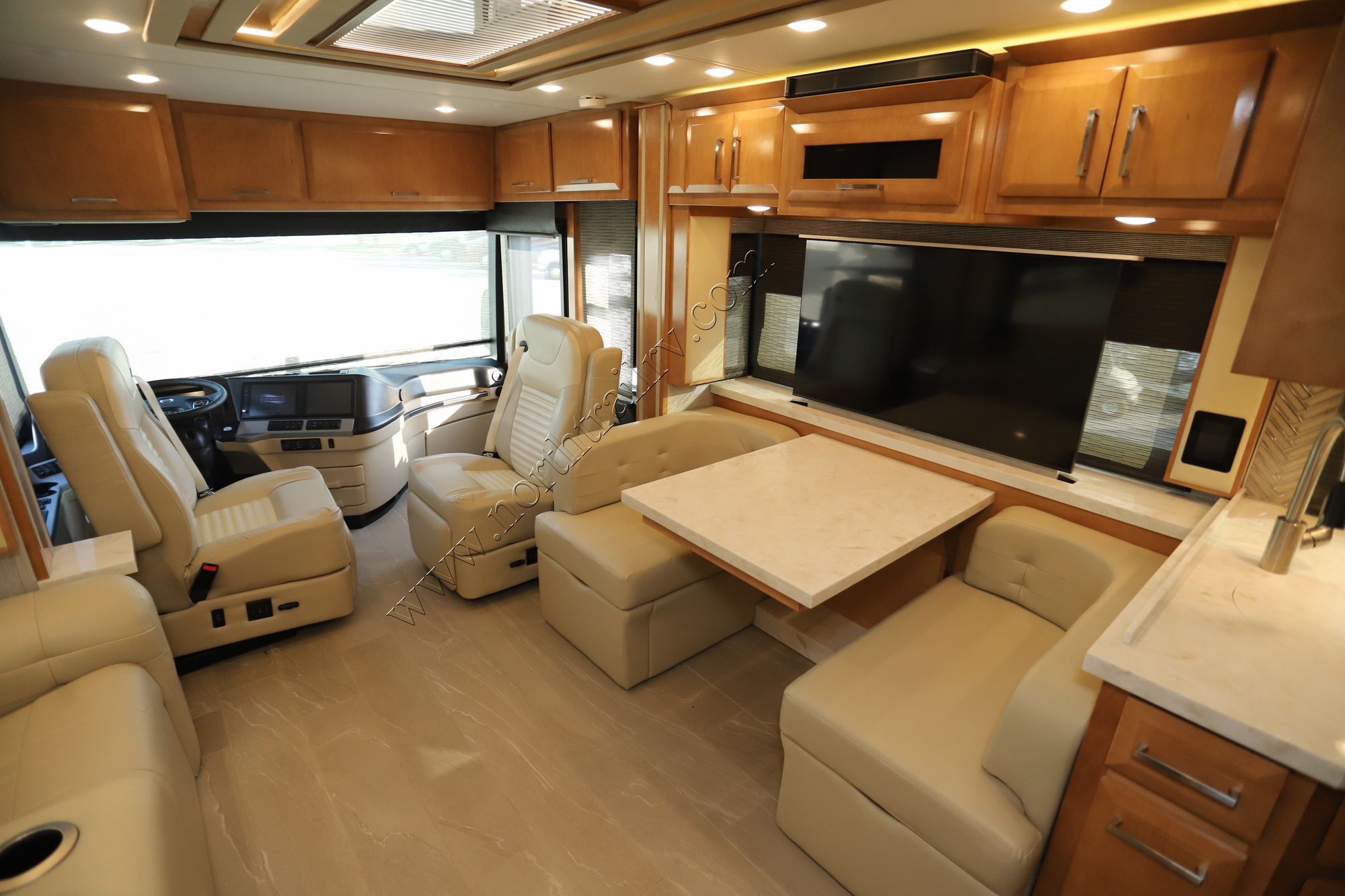 Used 2023 Newmar New Aire 3543 Class A  For Sale