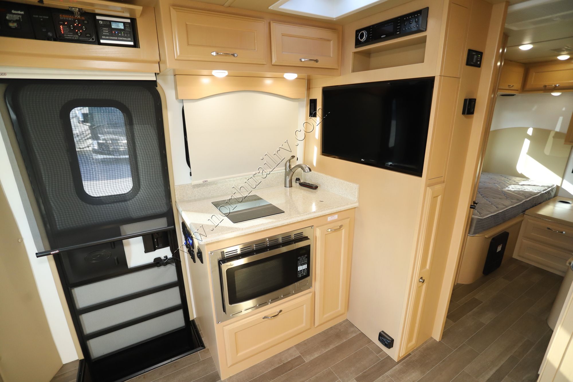 Used 2021 Regency Ultra Broham 25TBS Class C  For Sale