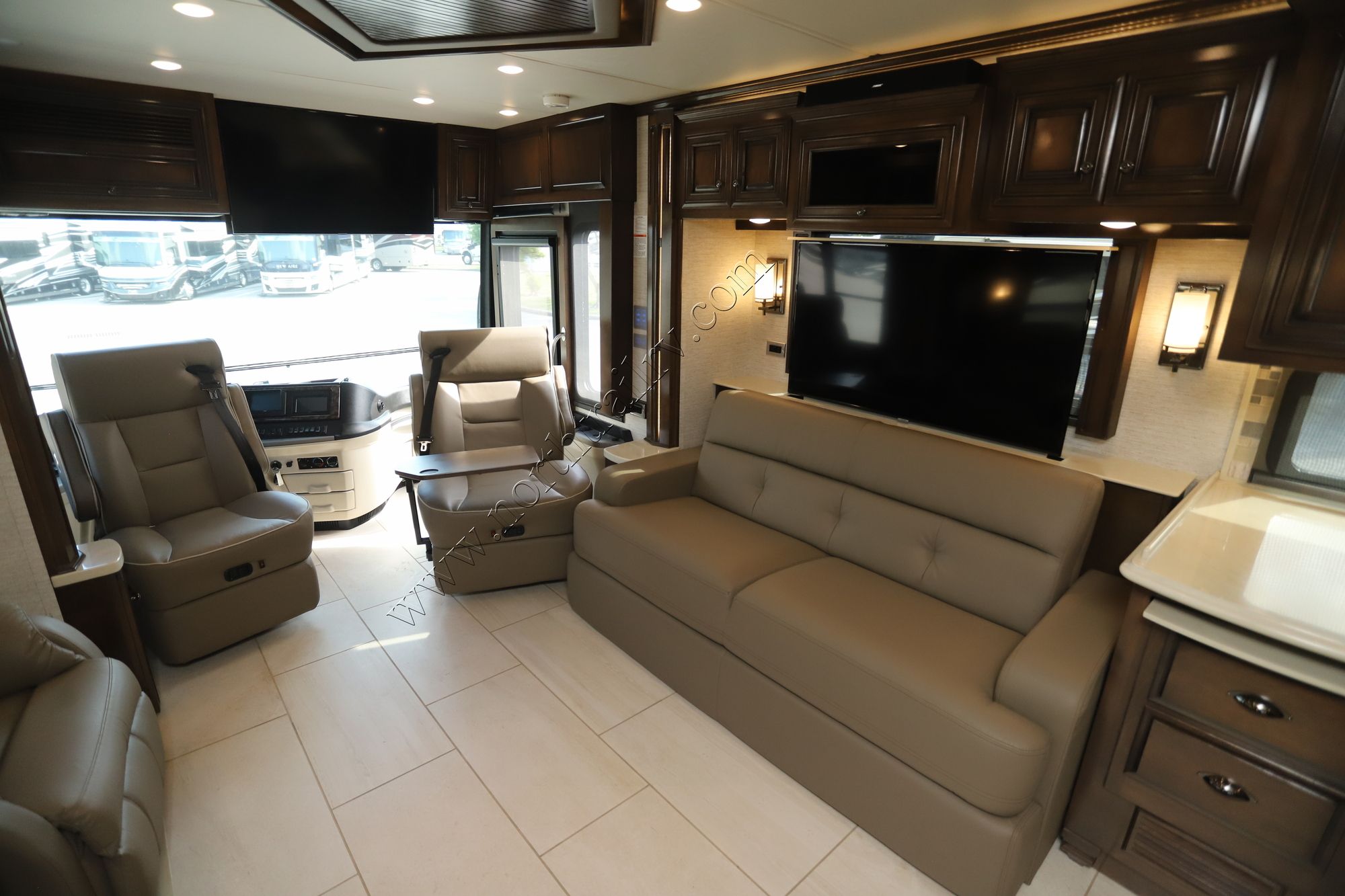 Used 2020 Newmar Dutch Star 4369 Class A  For Sale