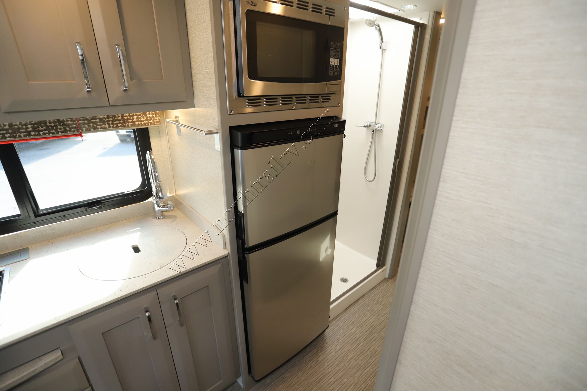 Used 2021 Tiffin Motor Homes Wayfarer 25 SW Class C  For Sale