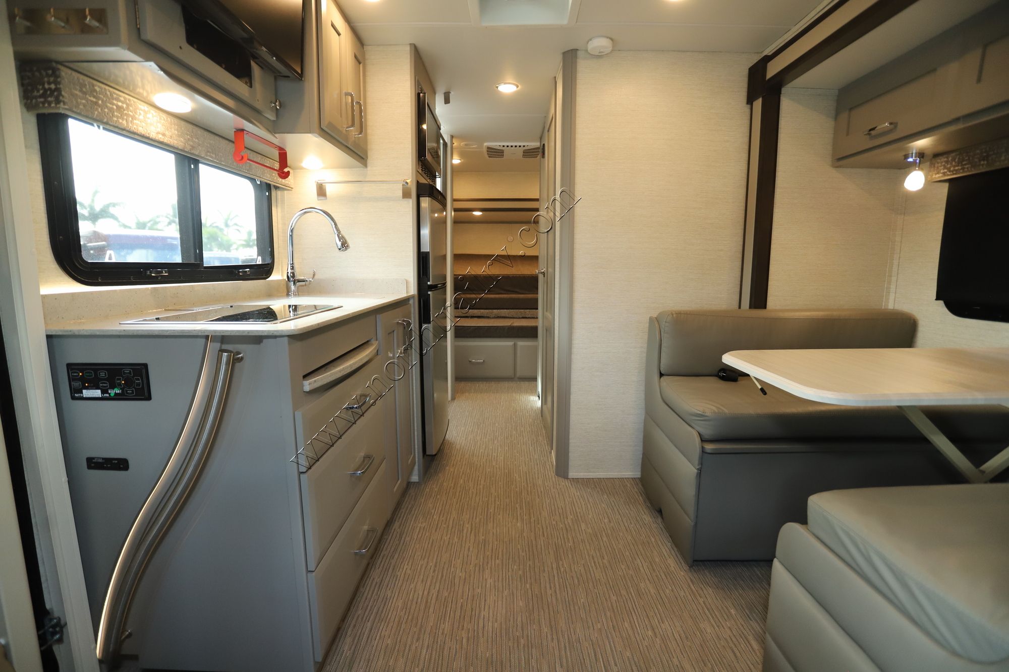 Used 2021 Tiffin Motor Homes Wayfarer 25 SW Class C  For Sale