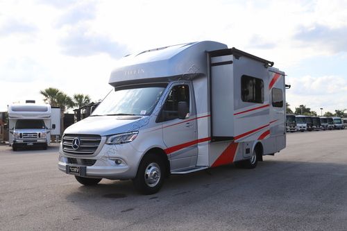 2021 Tiffin Motor Homes Wayfarer 25SW