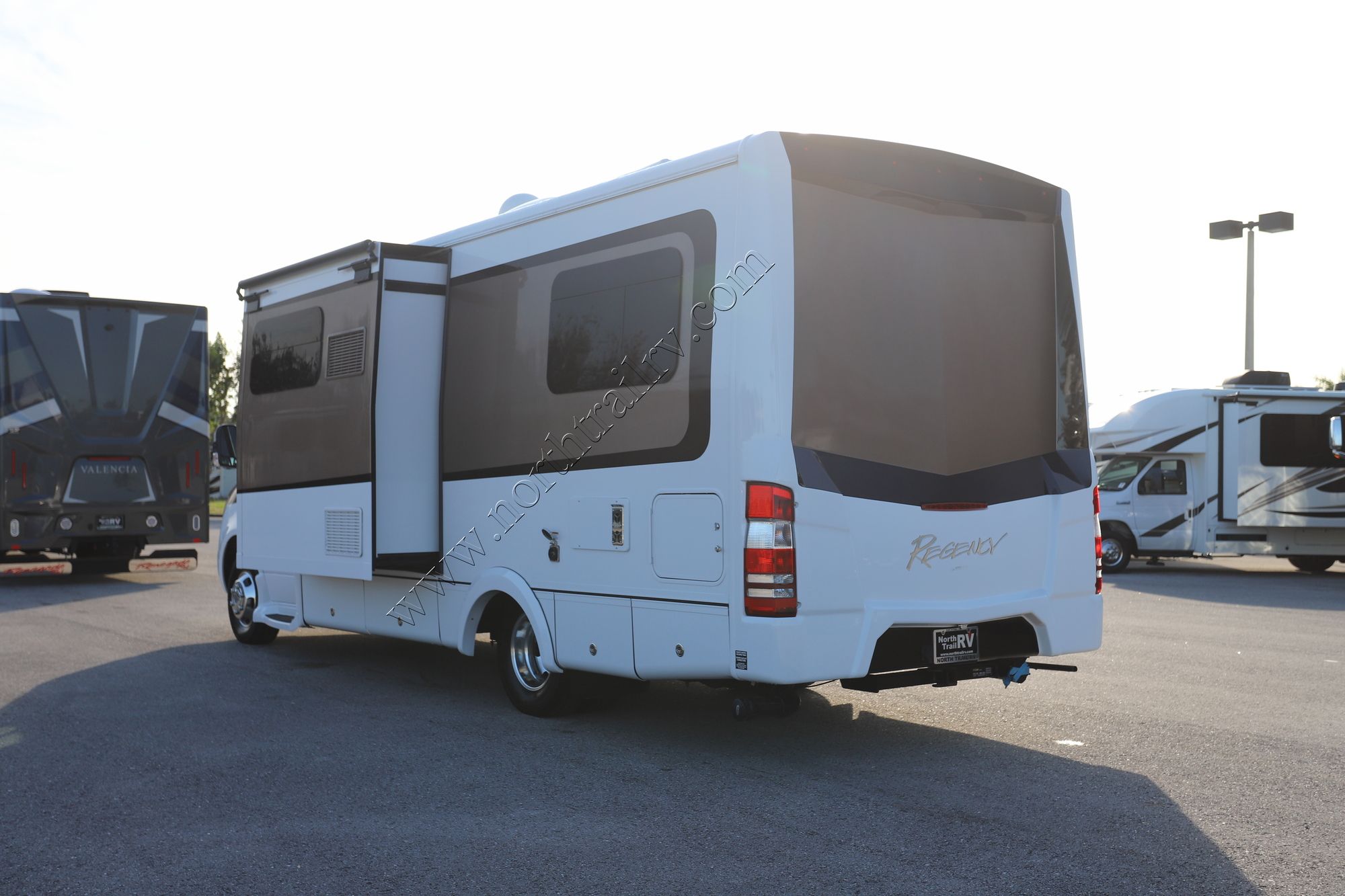 Used 2021 Regency Ultra Broham 25TBS Class C  For Sale