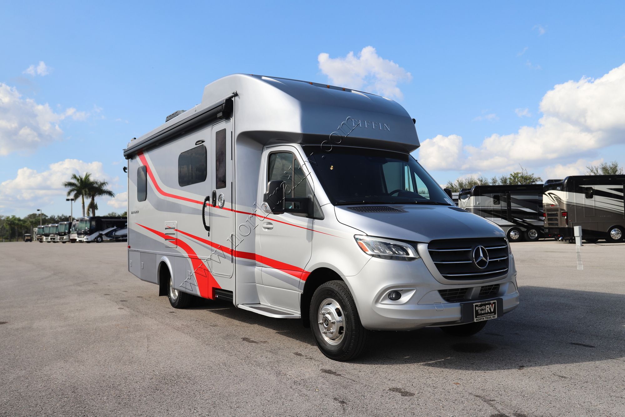 Used 2021 Tiffin Motor Homes Wayfarer 25SW Class C  For Sale