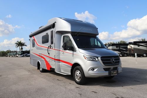 2021 Tiffin Motor Homes Wayfarer 25 SW Class C