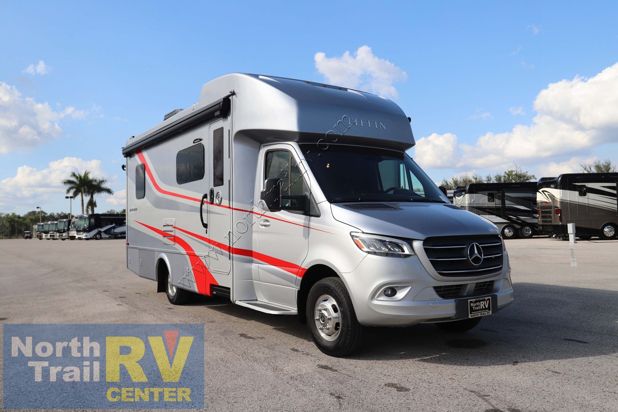 Used 2021 Tiffin Motor Homes Wayfarer 25 SW Class C  For Sale