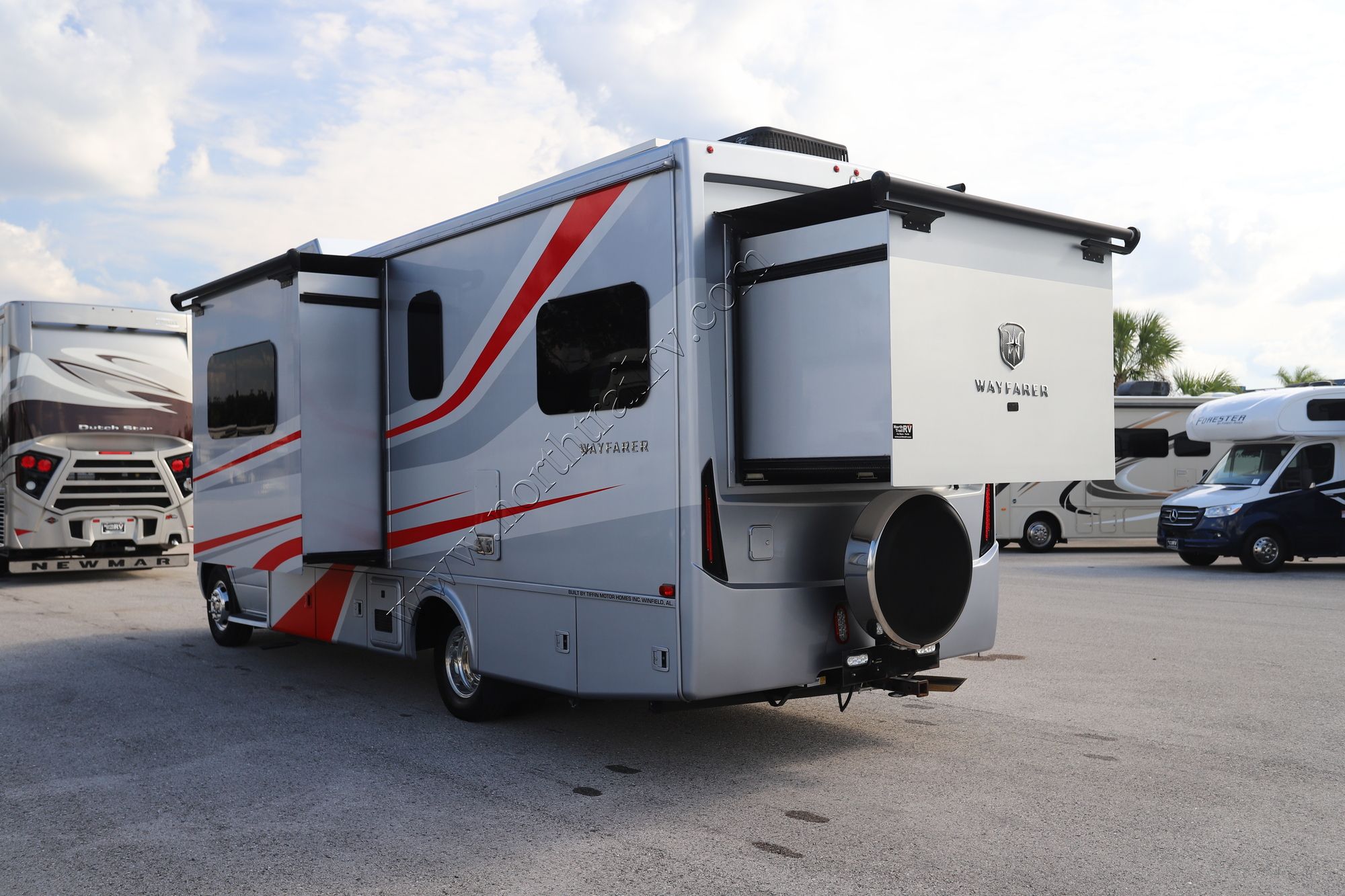 Used 2021 Tiffin Motor Homes Wayfarer 25SW Class C  For Sale