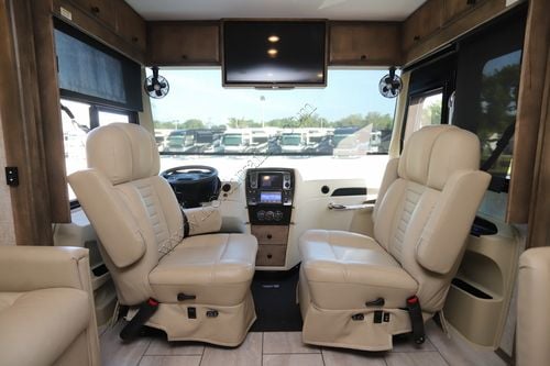 2025 Tiffin Motor Homes Breeze 33BR