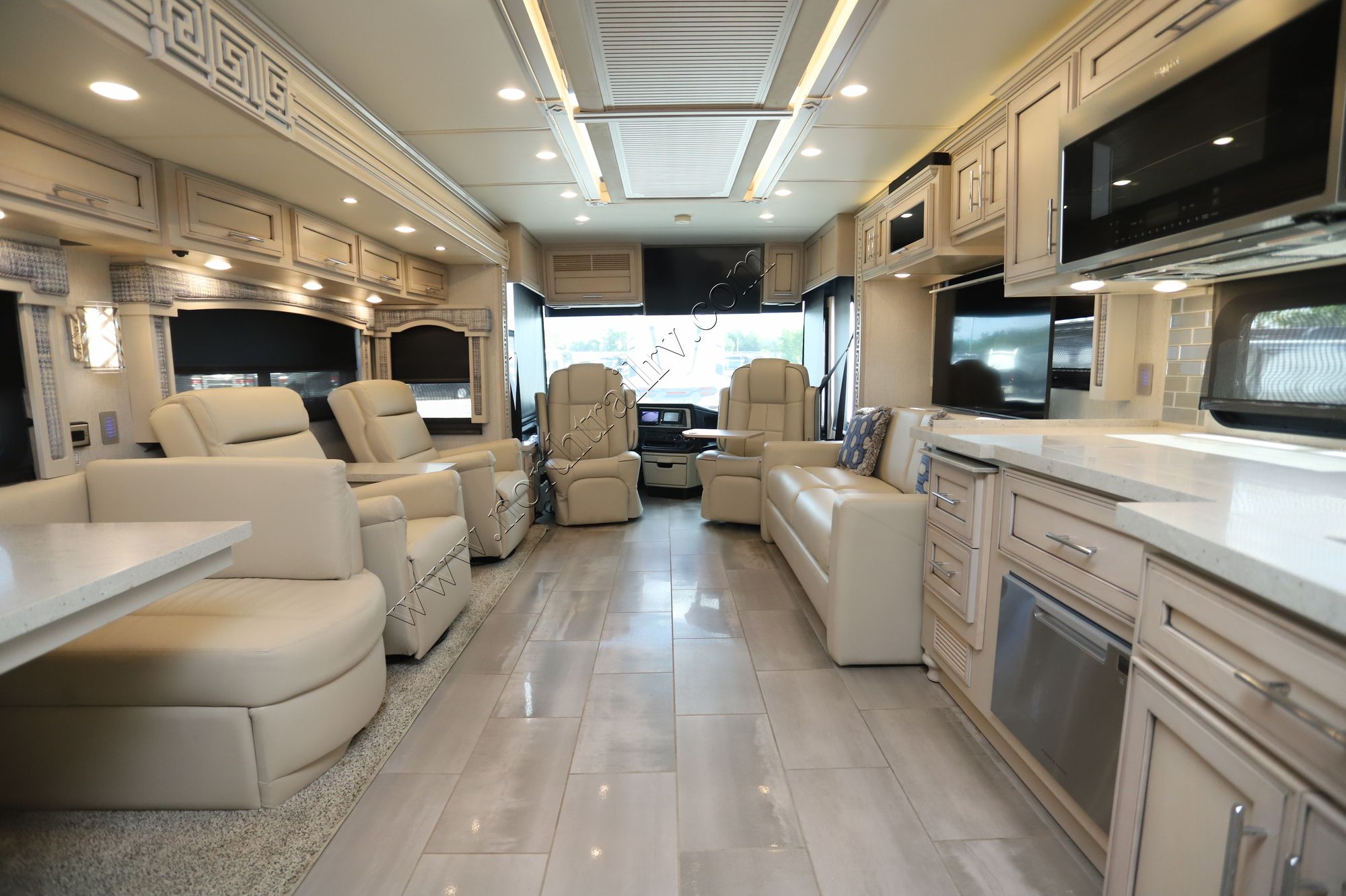 Used 2021 Newmar Ventana 4369 Class A  For Sale