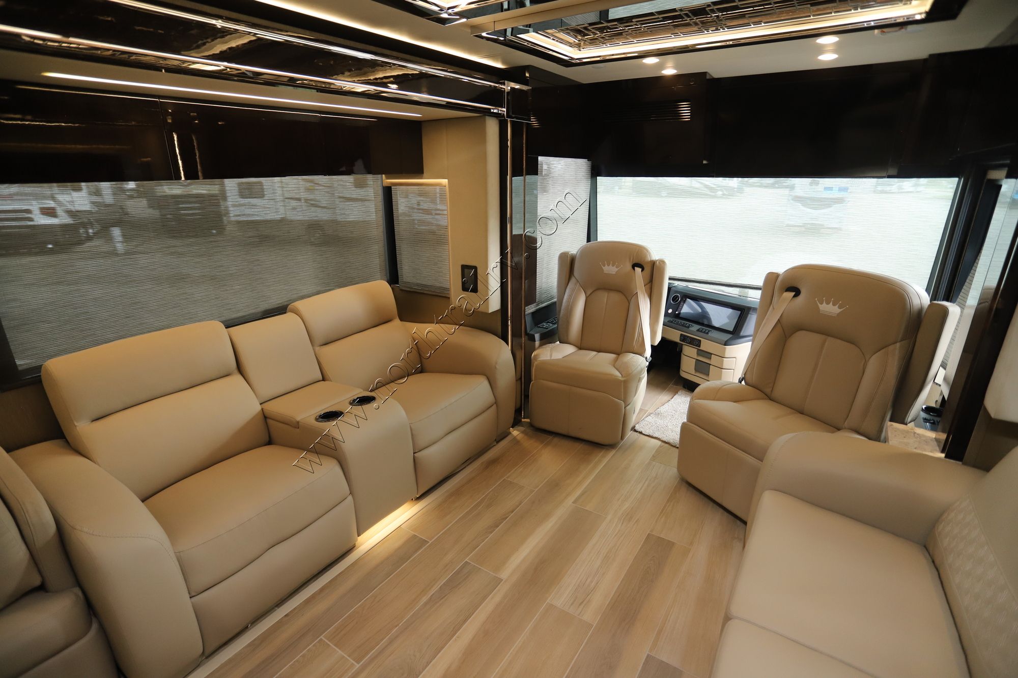 New 2025 Newmar King Aire 4531 Class A  For Sale