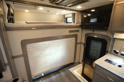 2025 Renegade Rv Classic Garage 2609