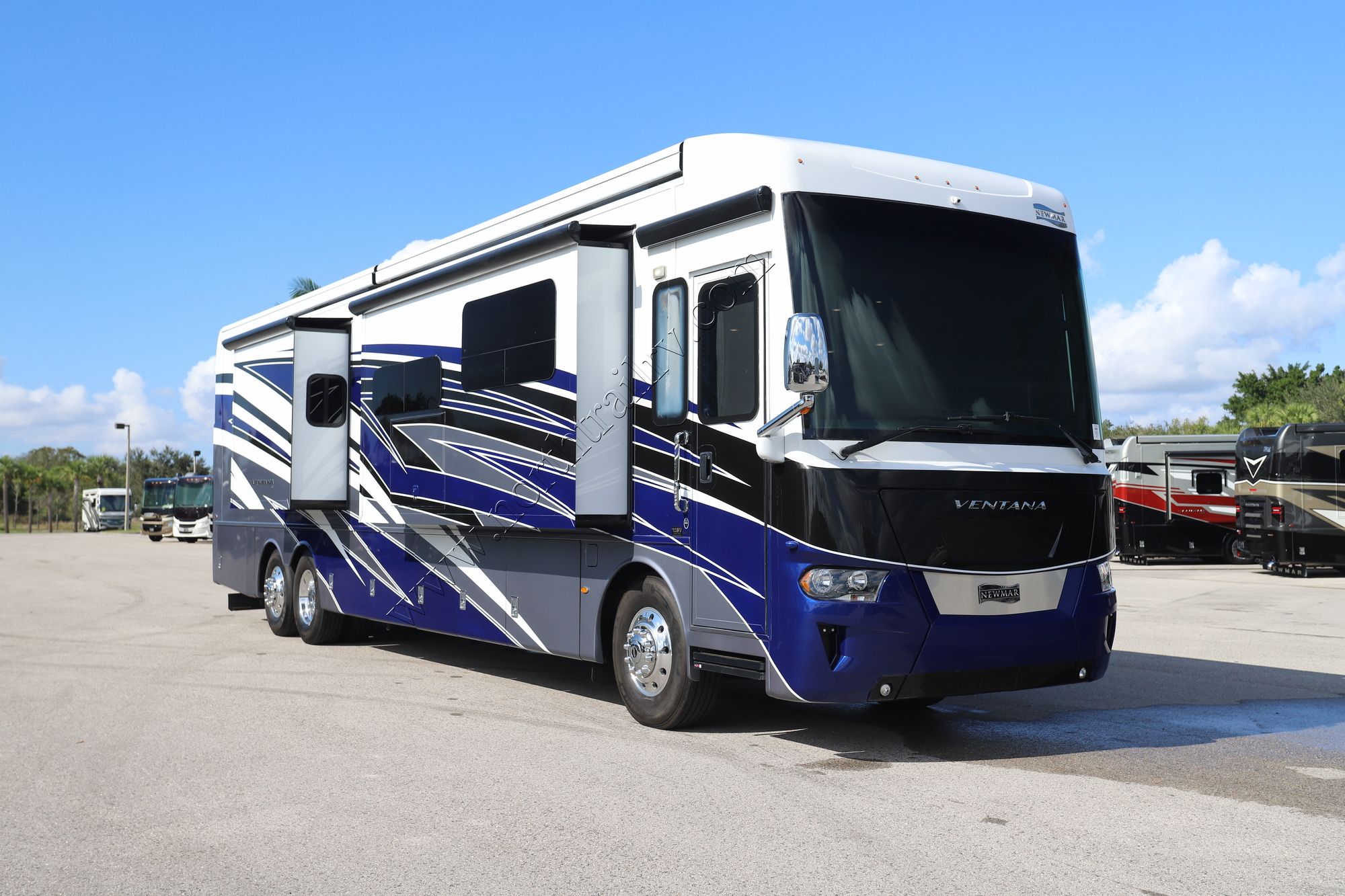 Used 2021 Newmar Ventana 4369 Class A  For Sale