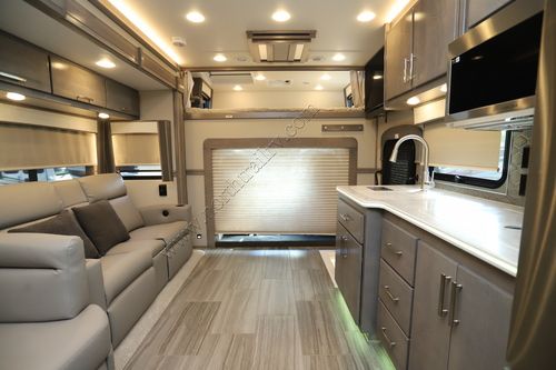 2025 Renegade Rv Classic Garage 2609