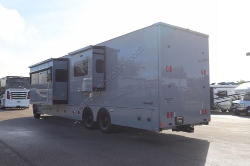 2025 Renegade Rv Classic Garage 2609