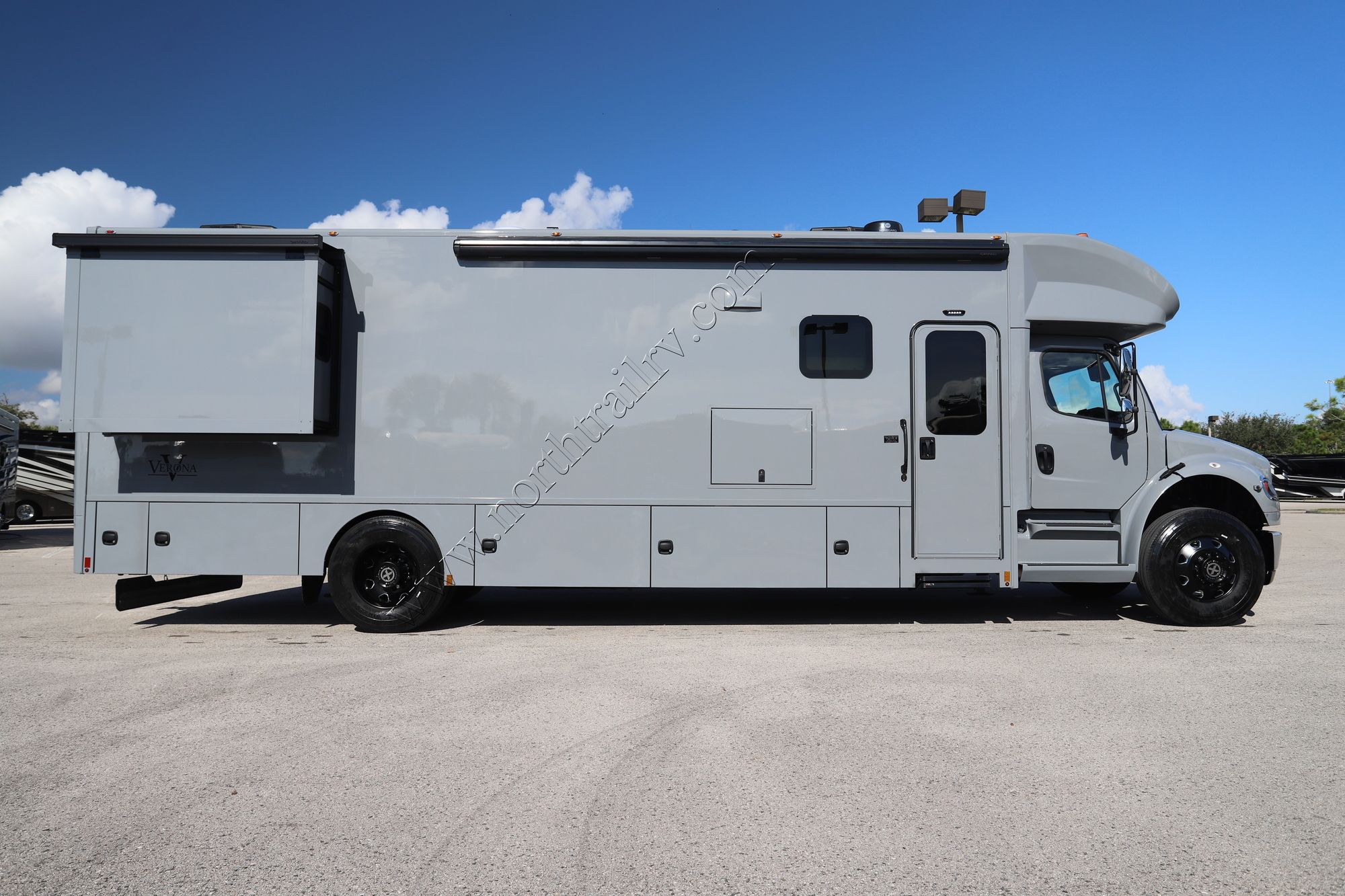 New 2025 Renegade Rv Verona 36VSB Super C  For Sale