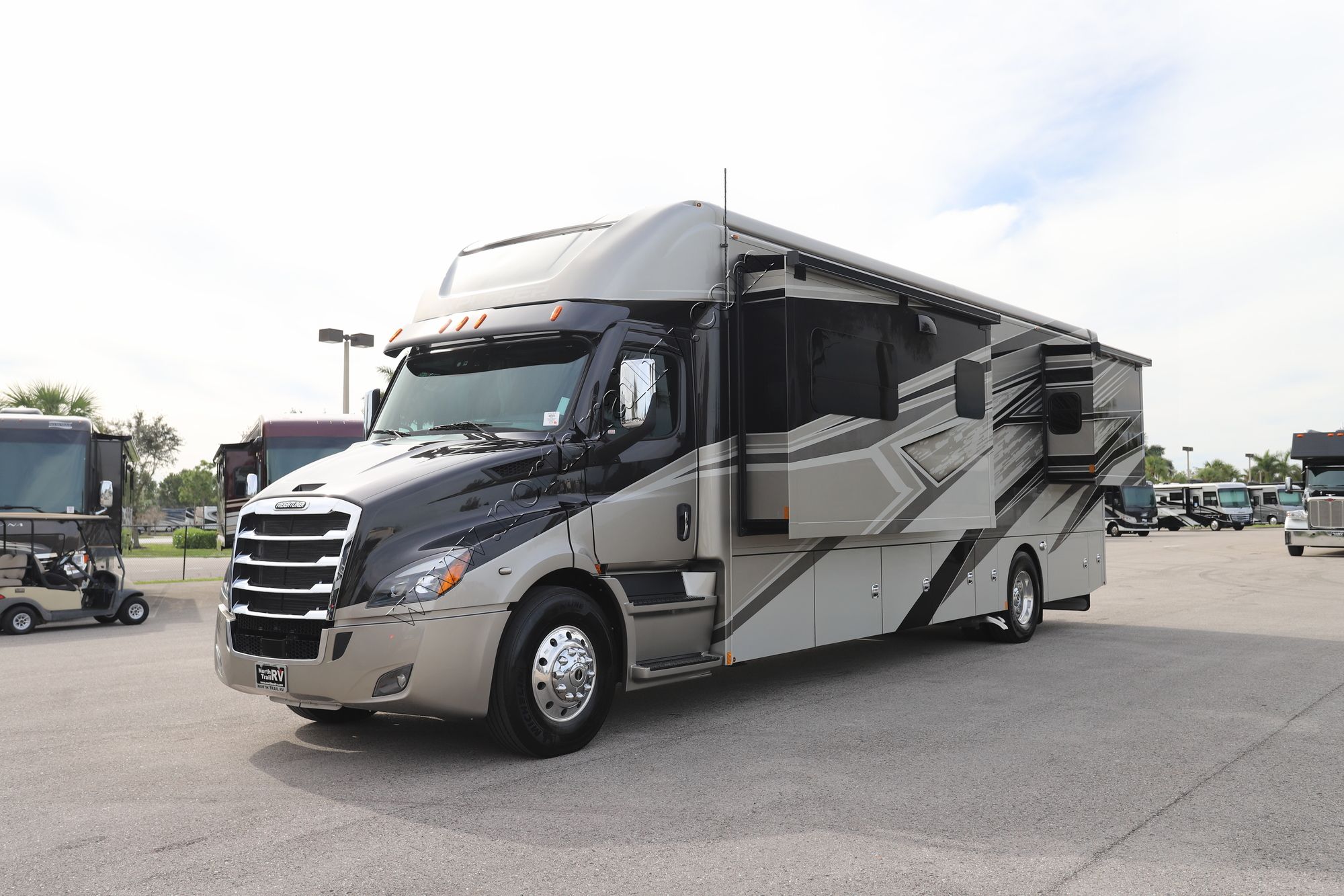 New 2025 Renegade Rv Explorer 38EMB Super C  For Sale