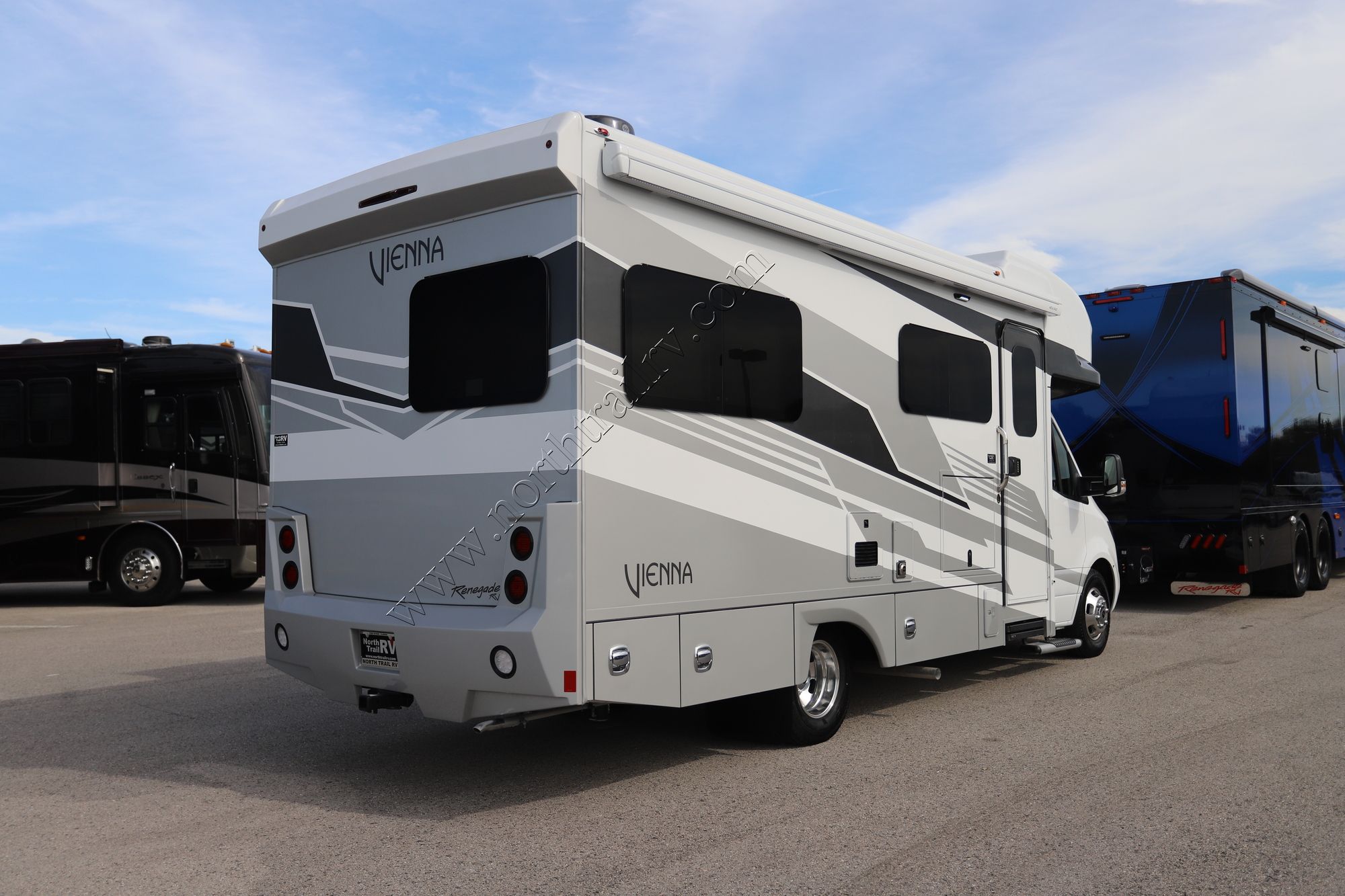 New 2025 Renegade Rv Vienna 25DLC Class C  For Sale