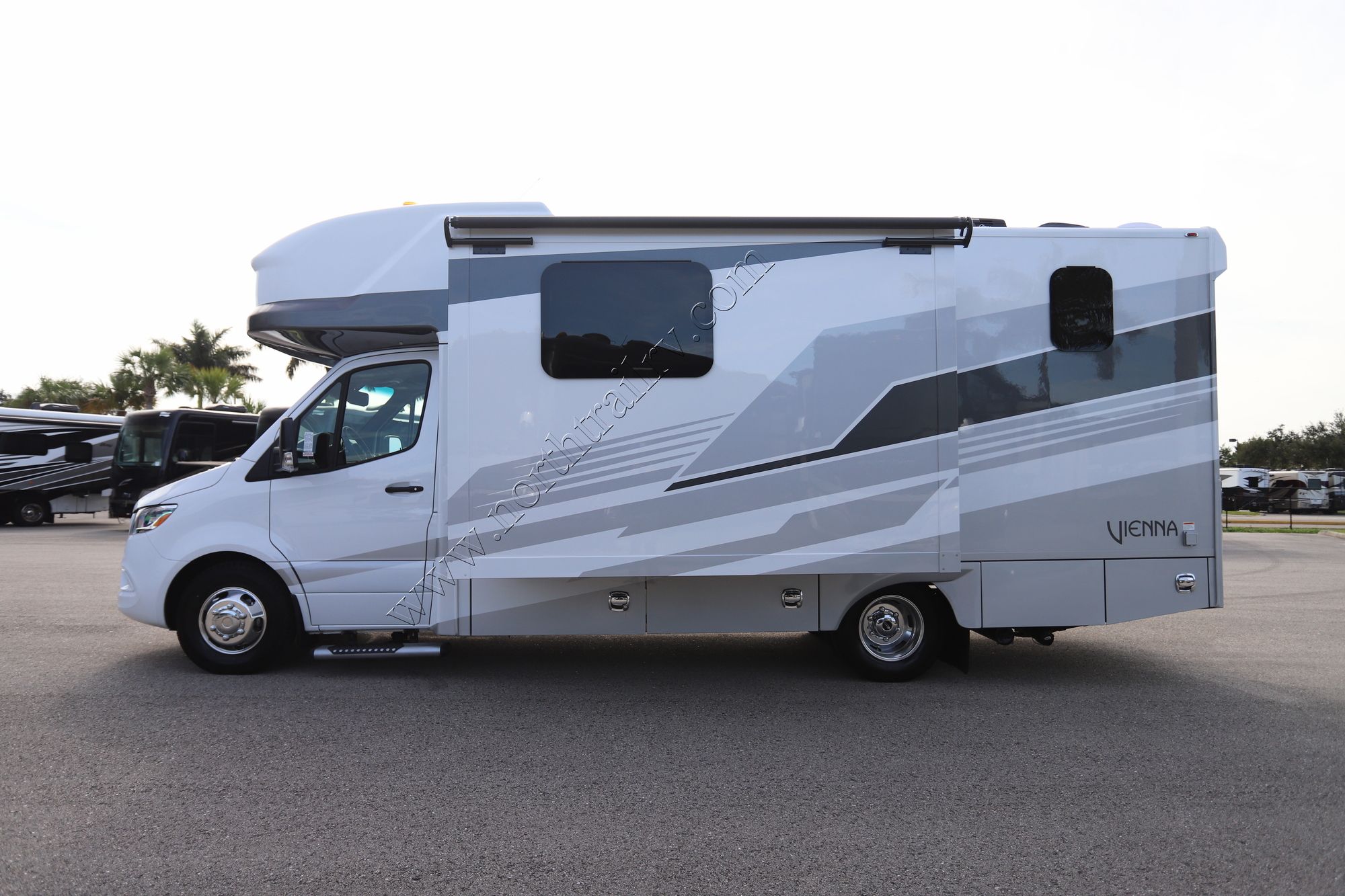 New 2025 Renegade Rv Vienna 25DLC Class C  For Sale