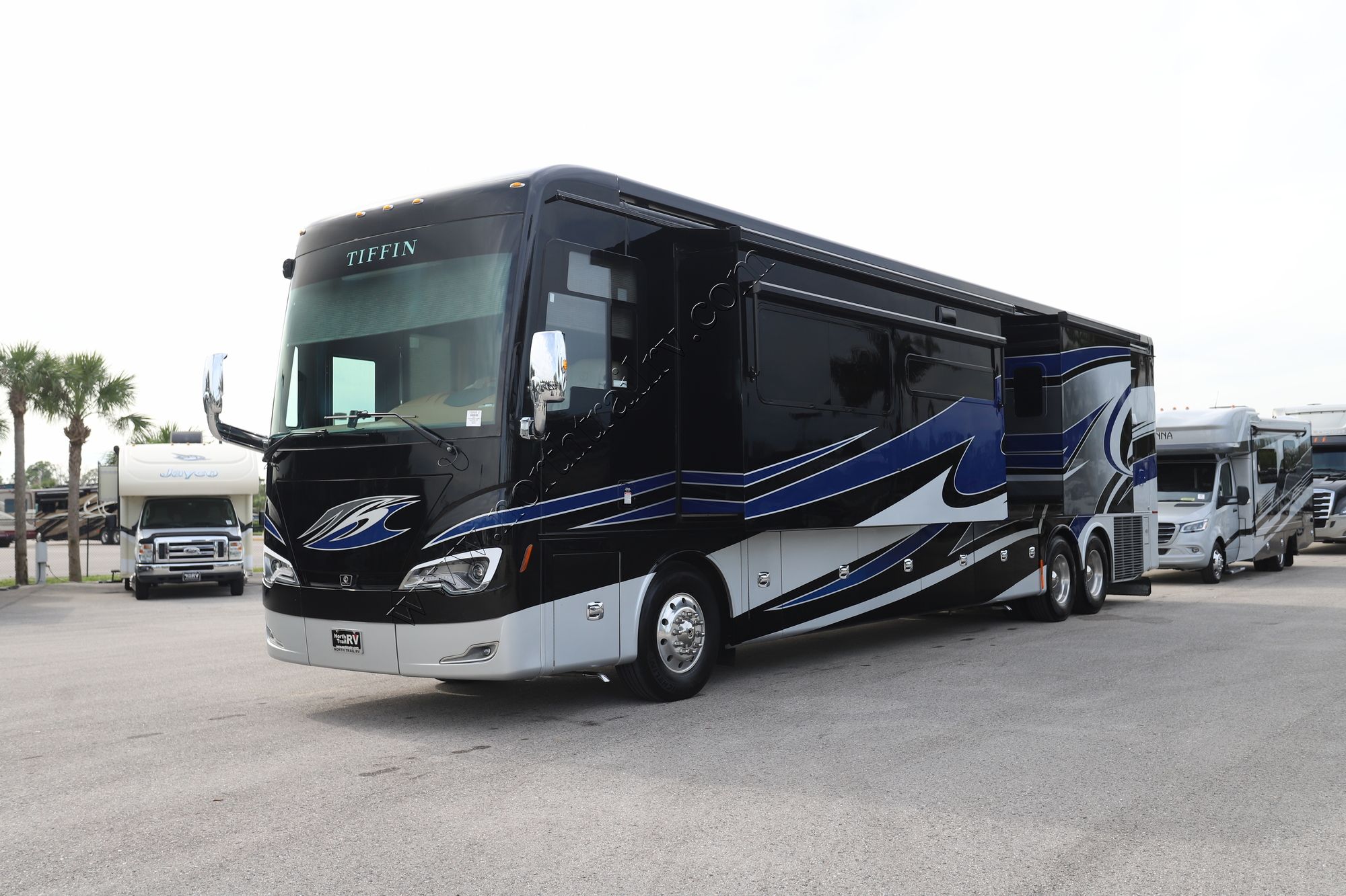 Used 2019 Tiffin Motor Homes Allegro Bus 45OPP Class A  For Sale