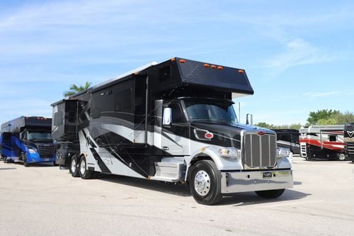 2025 Renegade Rv Classic 45CMR