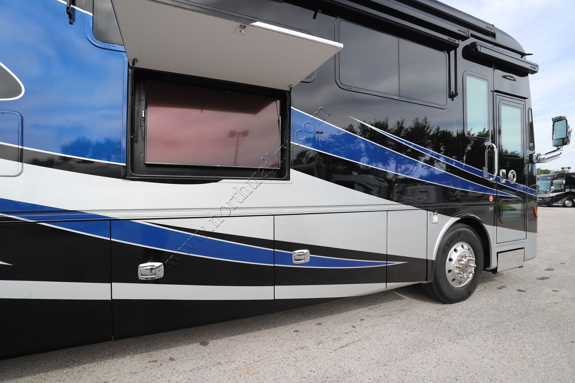 Used 2019 Tiffin Motor Homes Allegro Bus 45OPP Class A  For Sale