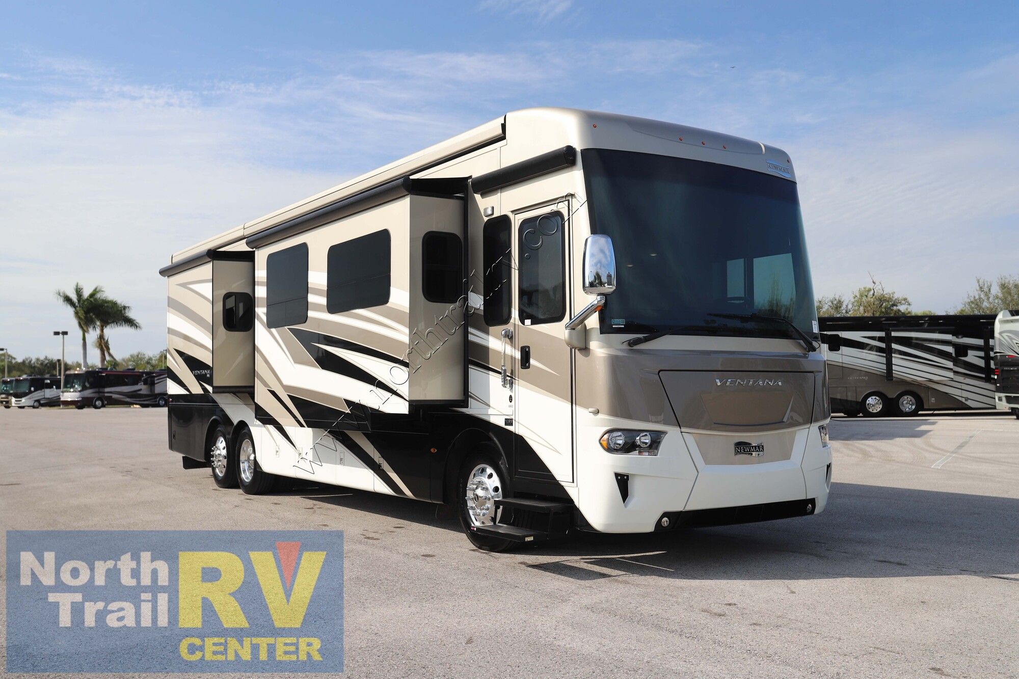 Used 2021 Newmar Ventana 4002 Class A  For Sale