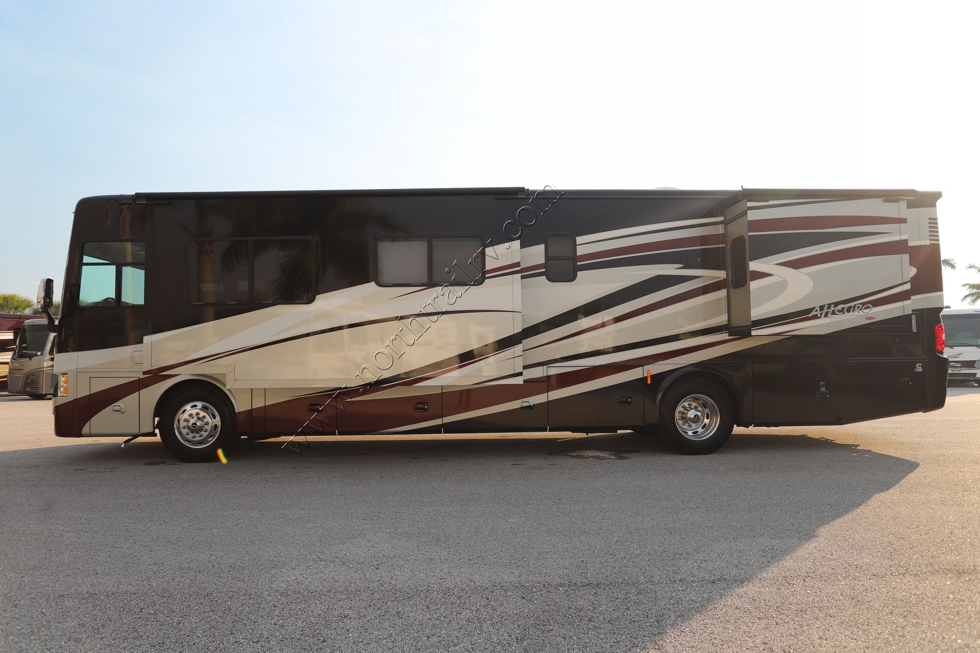 Used 2014 Tiffin Motor Homes Allegro Red 38QBA Class A  For Sale