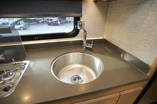 2020 Tiffin Motor Homes Wayfarer 24QW Class C