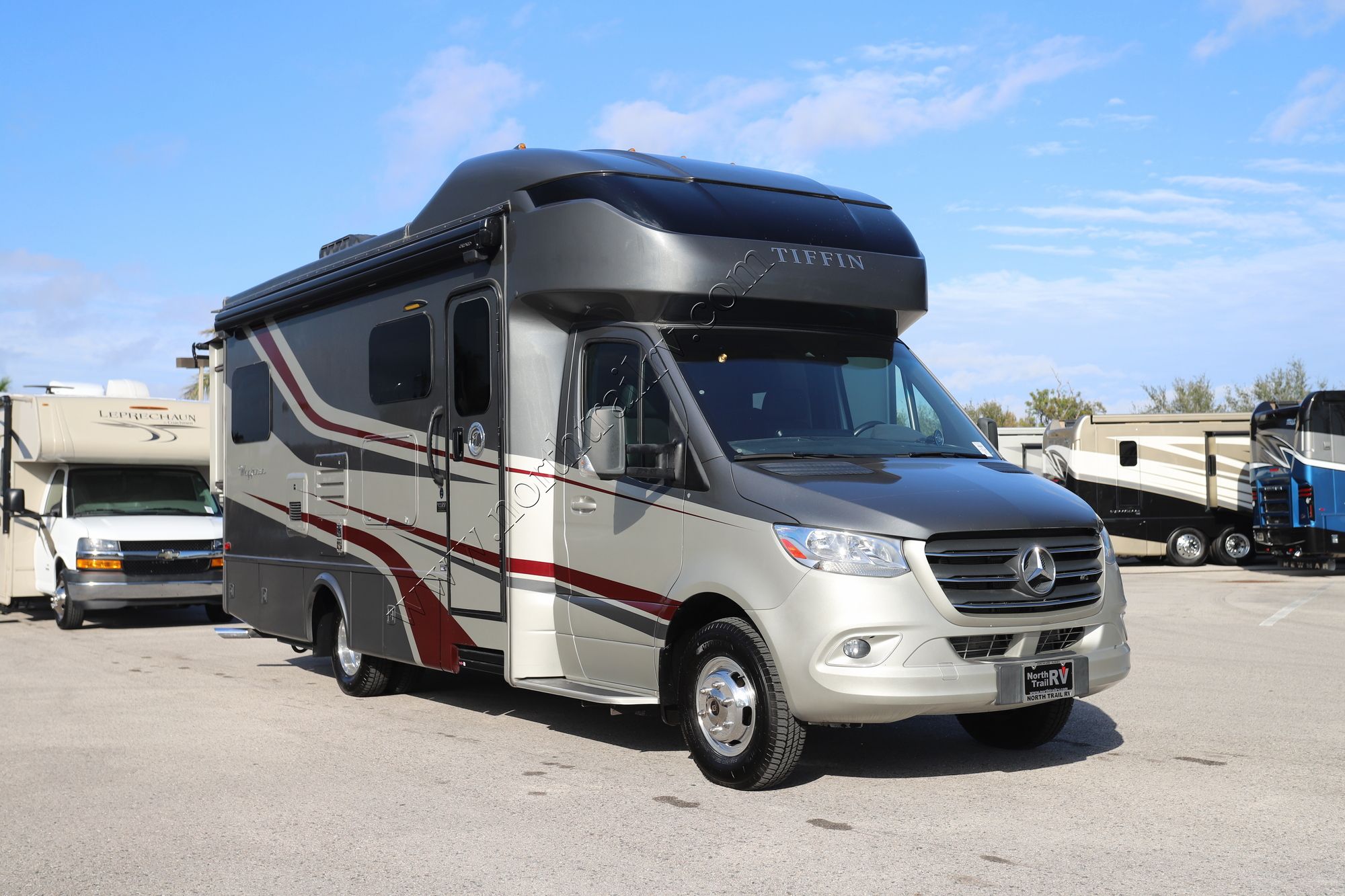 Used 2020 Tiffin Motor Homes Wayfarer 24QW Class C  For Sale