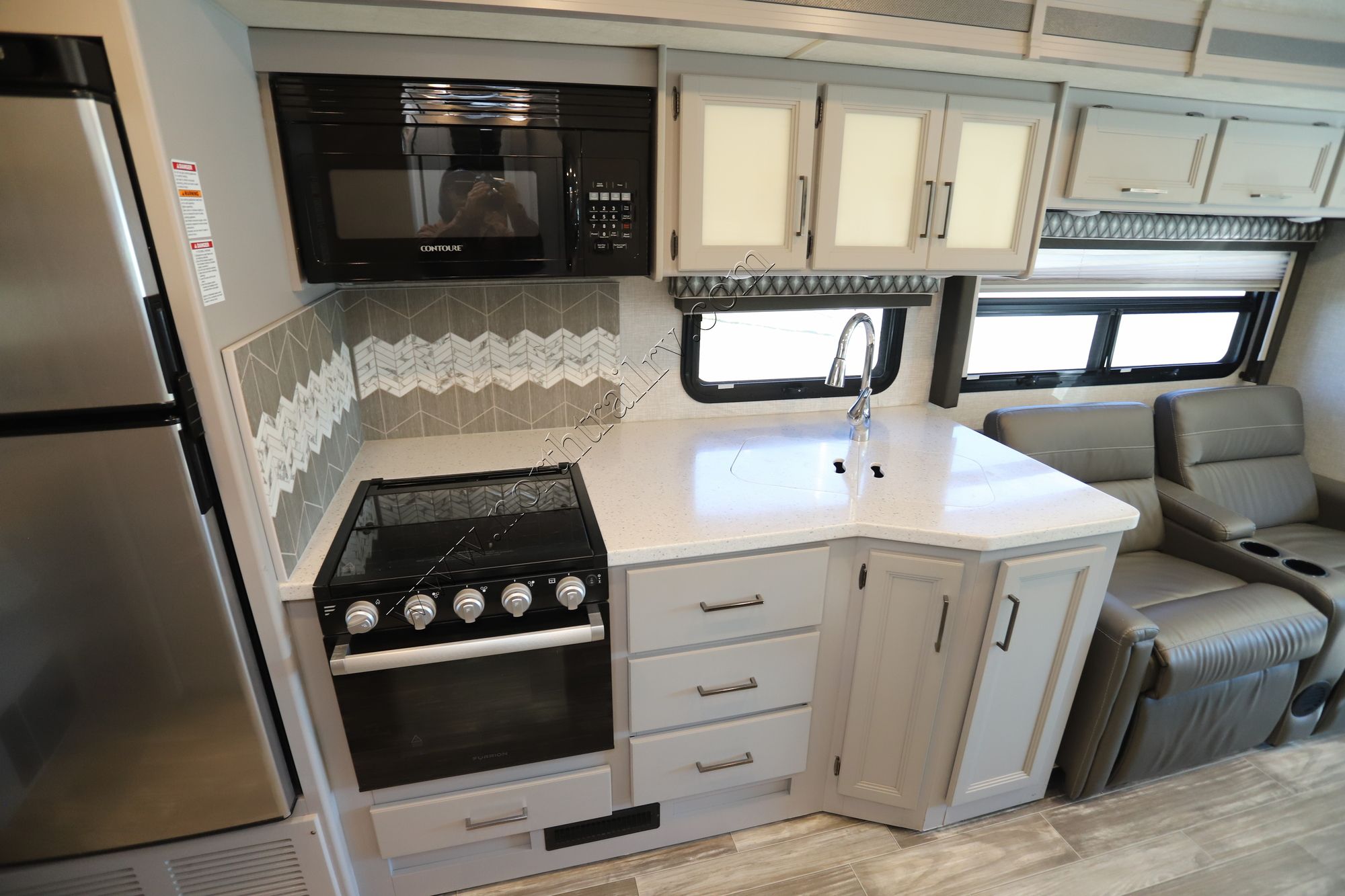 Used 2021 Thor Hurricane 29M Class A  For Sale