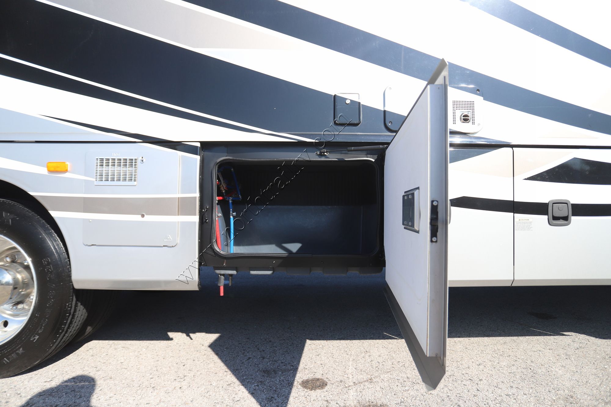 Used 2015 Fleetwood Bounder 33C Class A  For Sale