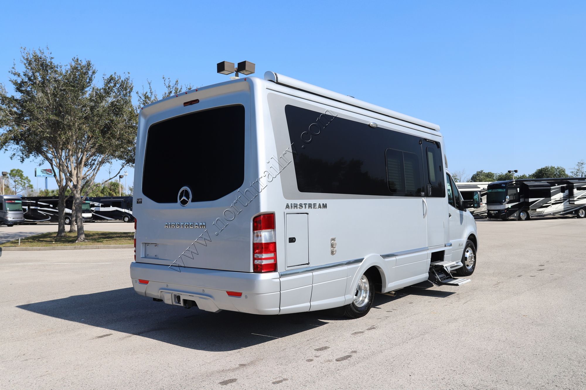 2022 Airstream Atlas MB Class C Used  For Sale