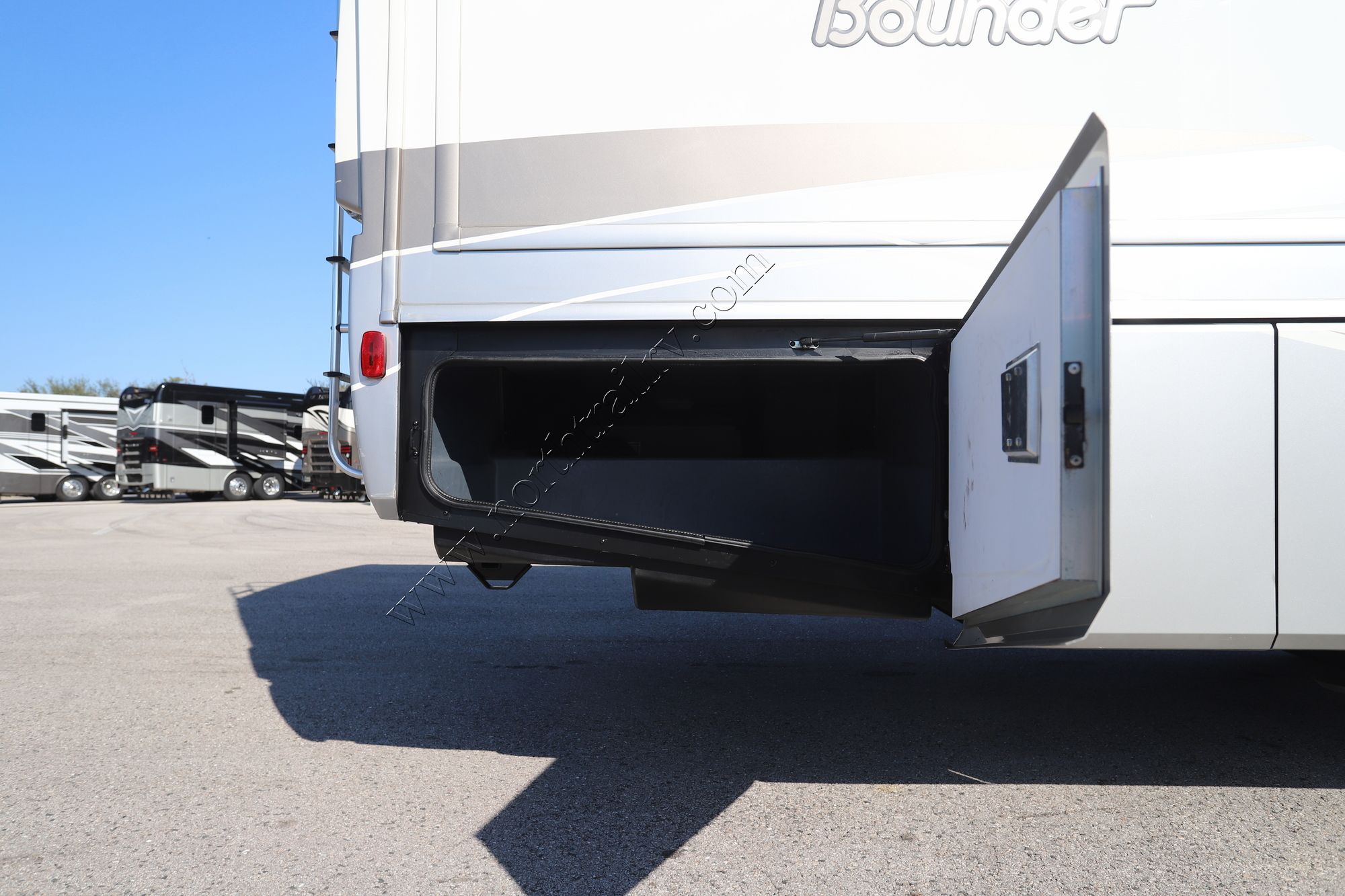 Used 2015 Fleetwood Bounder 33C Class A  For Sale