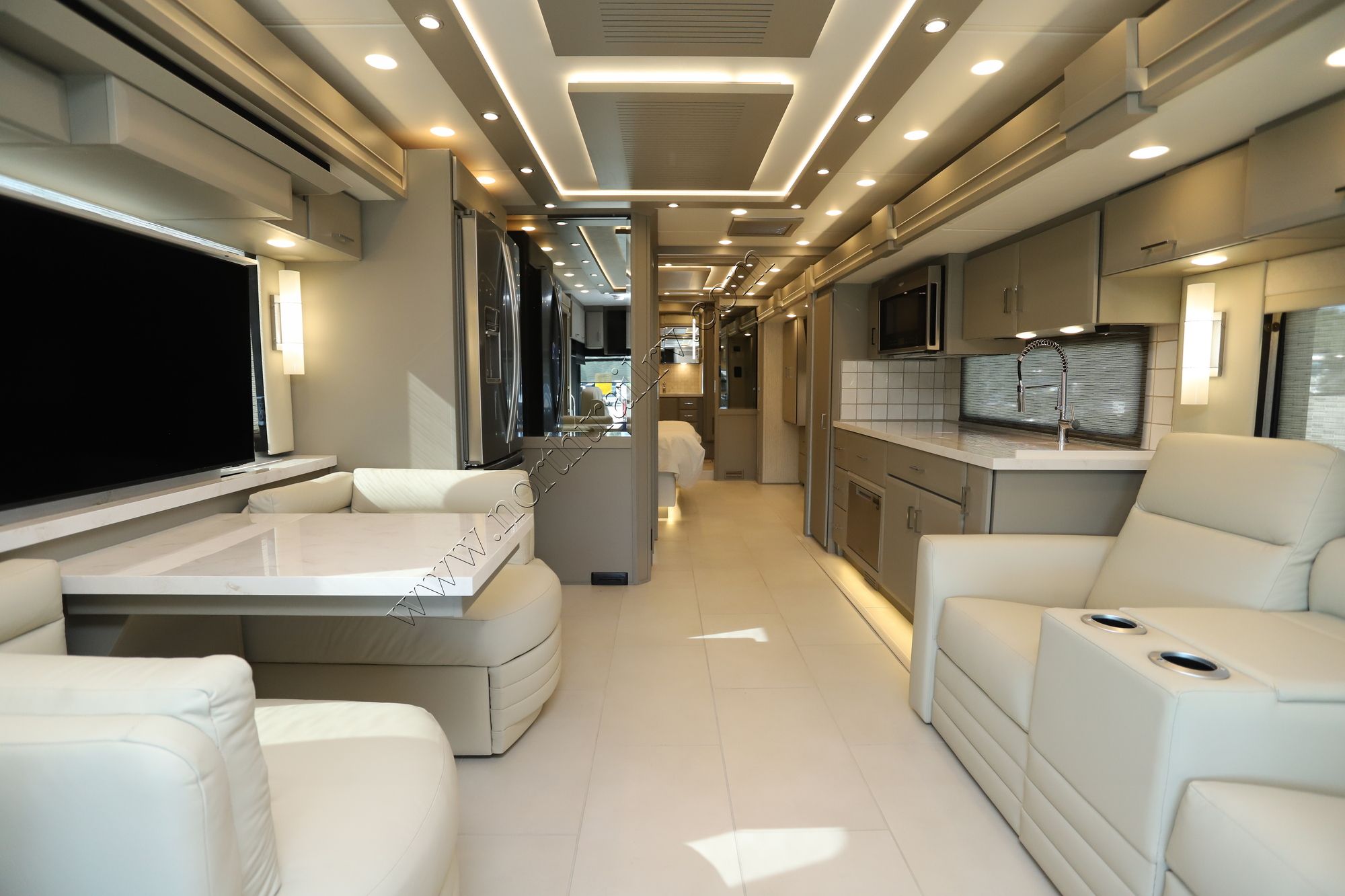 New 2025 Newmar Mountain Aire 3825 Class A  For Sale