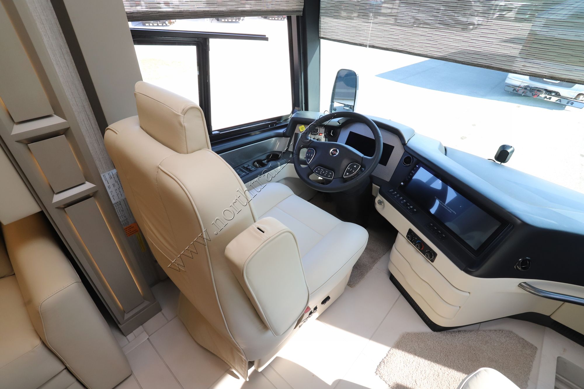 New 2025 Newmar Mountain Aire 3825 Class A  For Sale