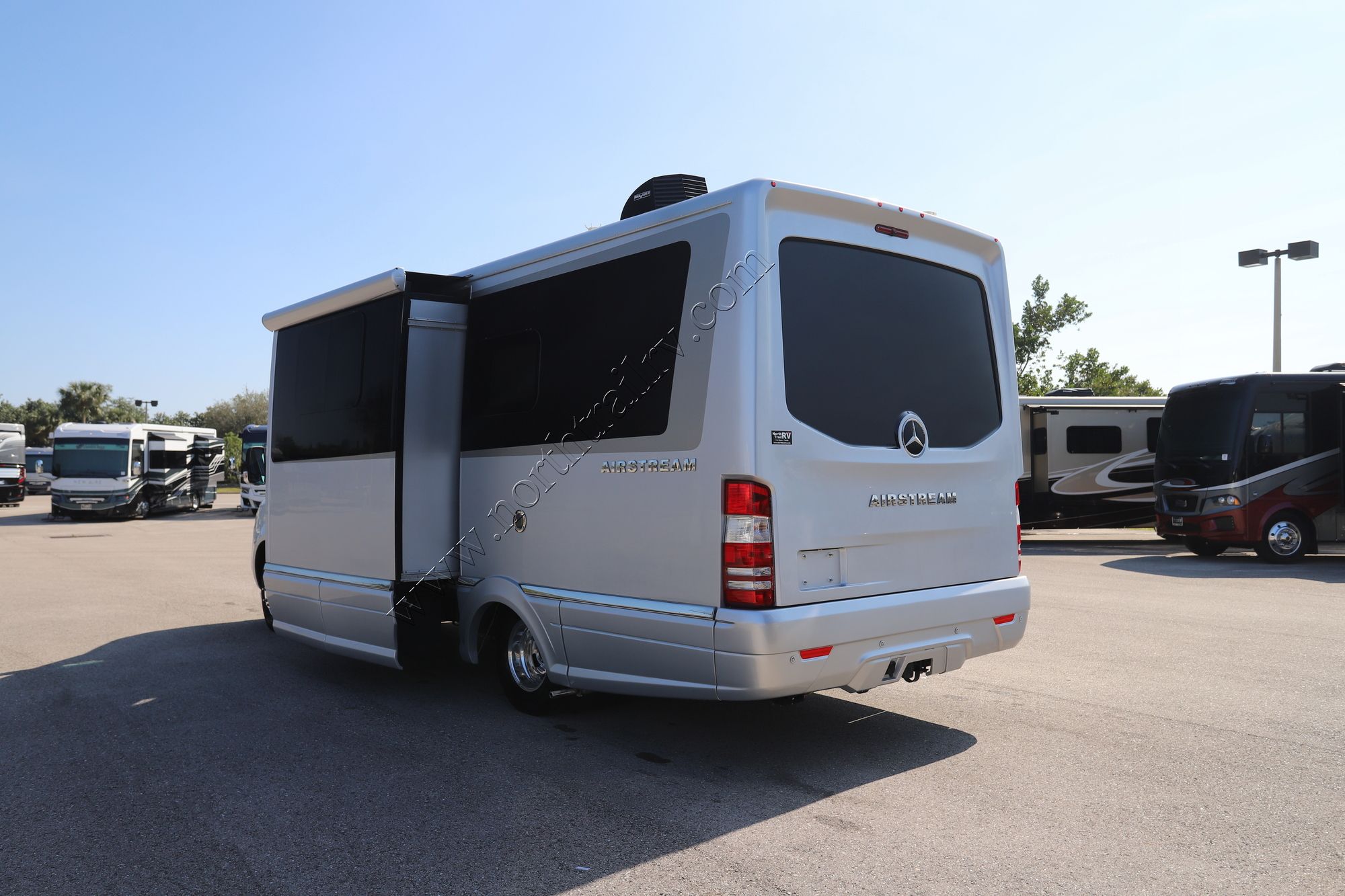 2022 Airstream Atlas MB Class C Used  For Sale