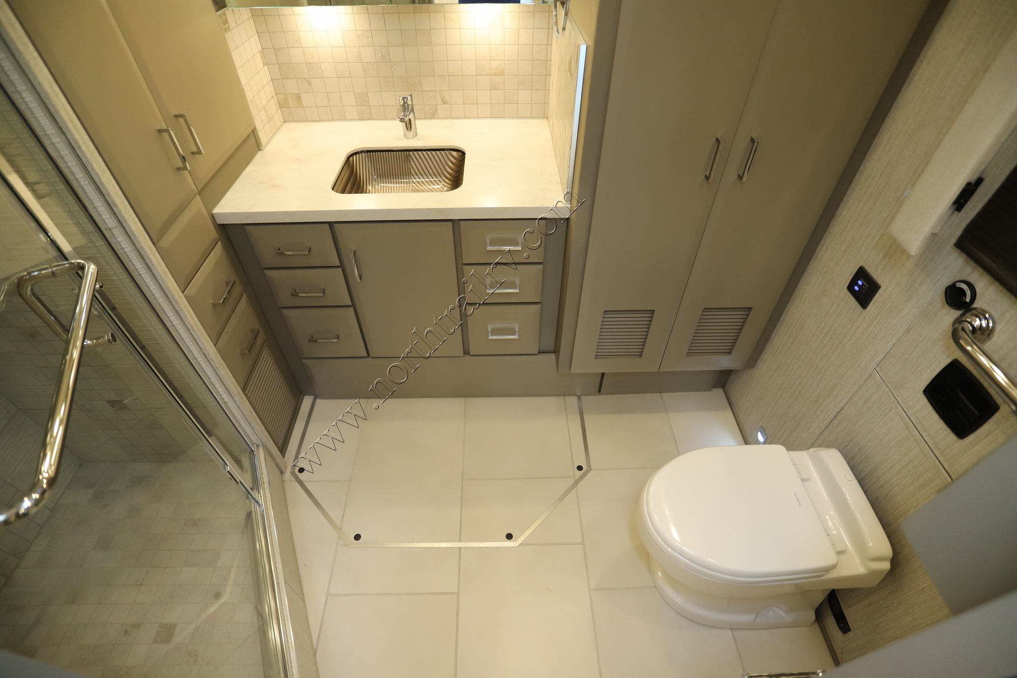 New 2025 Newmar Mountain Aire 3825 Class A  For Sale