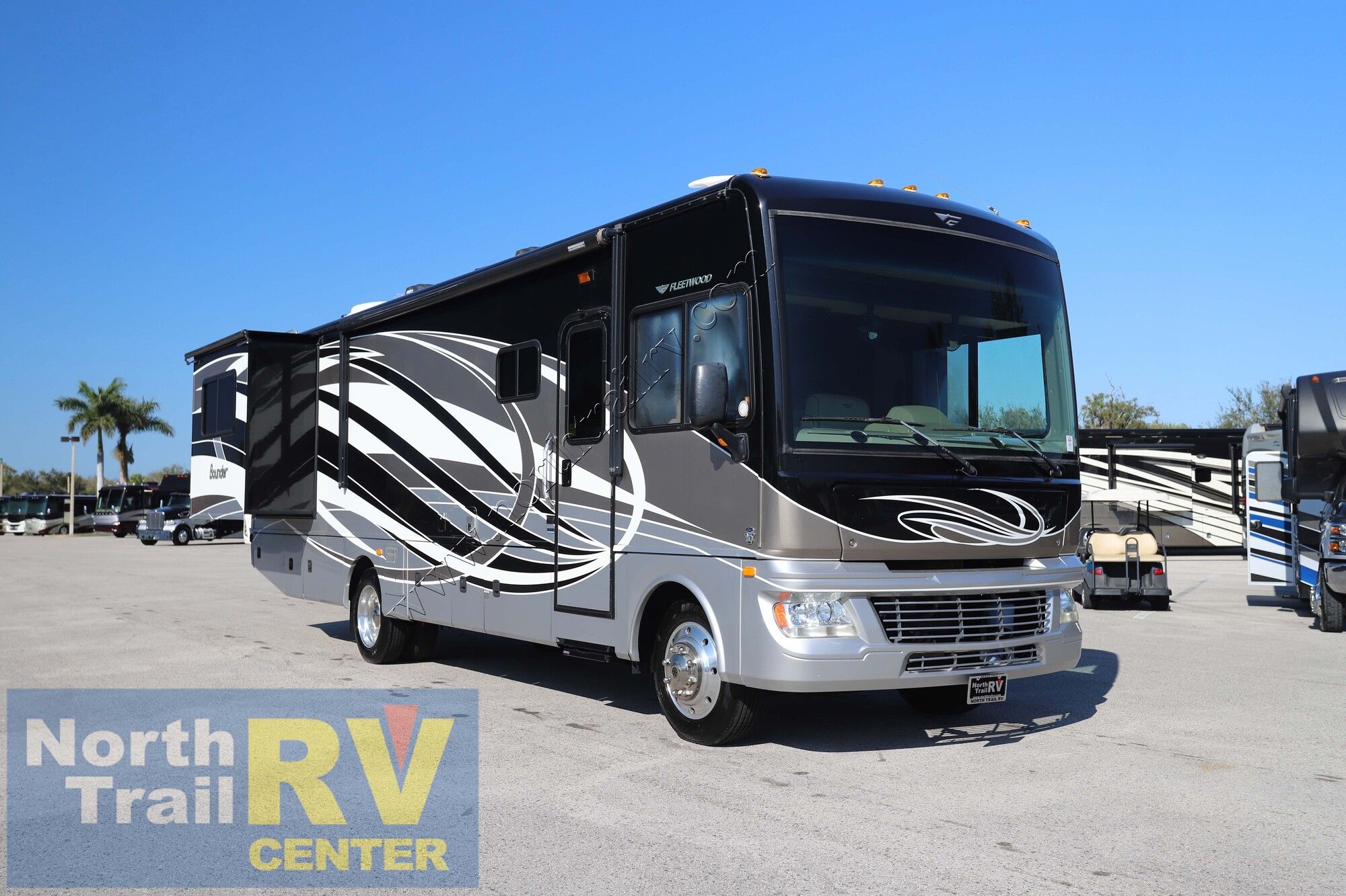 Used 2015 Fleetwood Bounder 33C Class A  For Sale