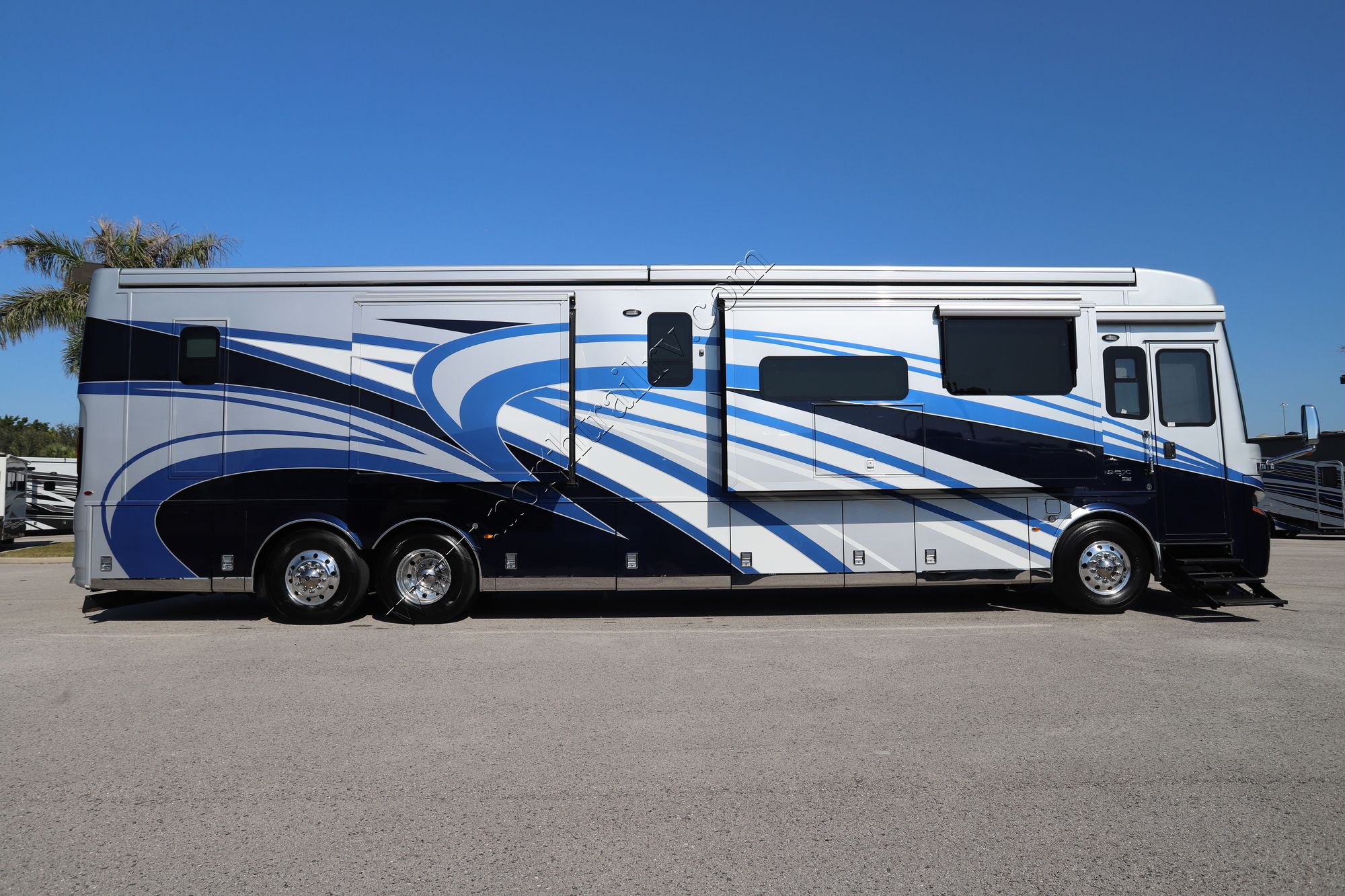 Used 2022 Newmar Essex 4551 Class A  For Sale