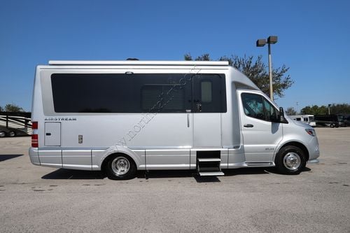 2022 Airstream Atlas MB Class C