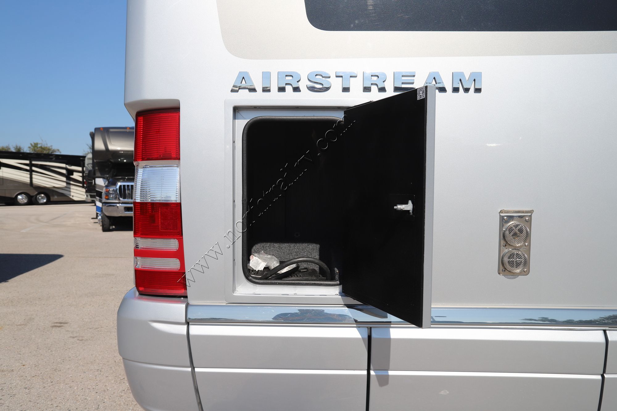 2022 Airstream Atlas MB Class C Used  For Sale