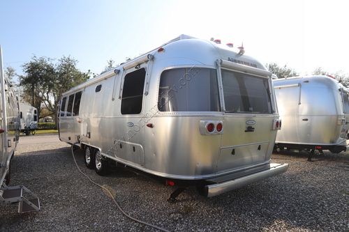 2023 Airstream Classic 33FB Travel Trailer