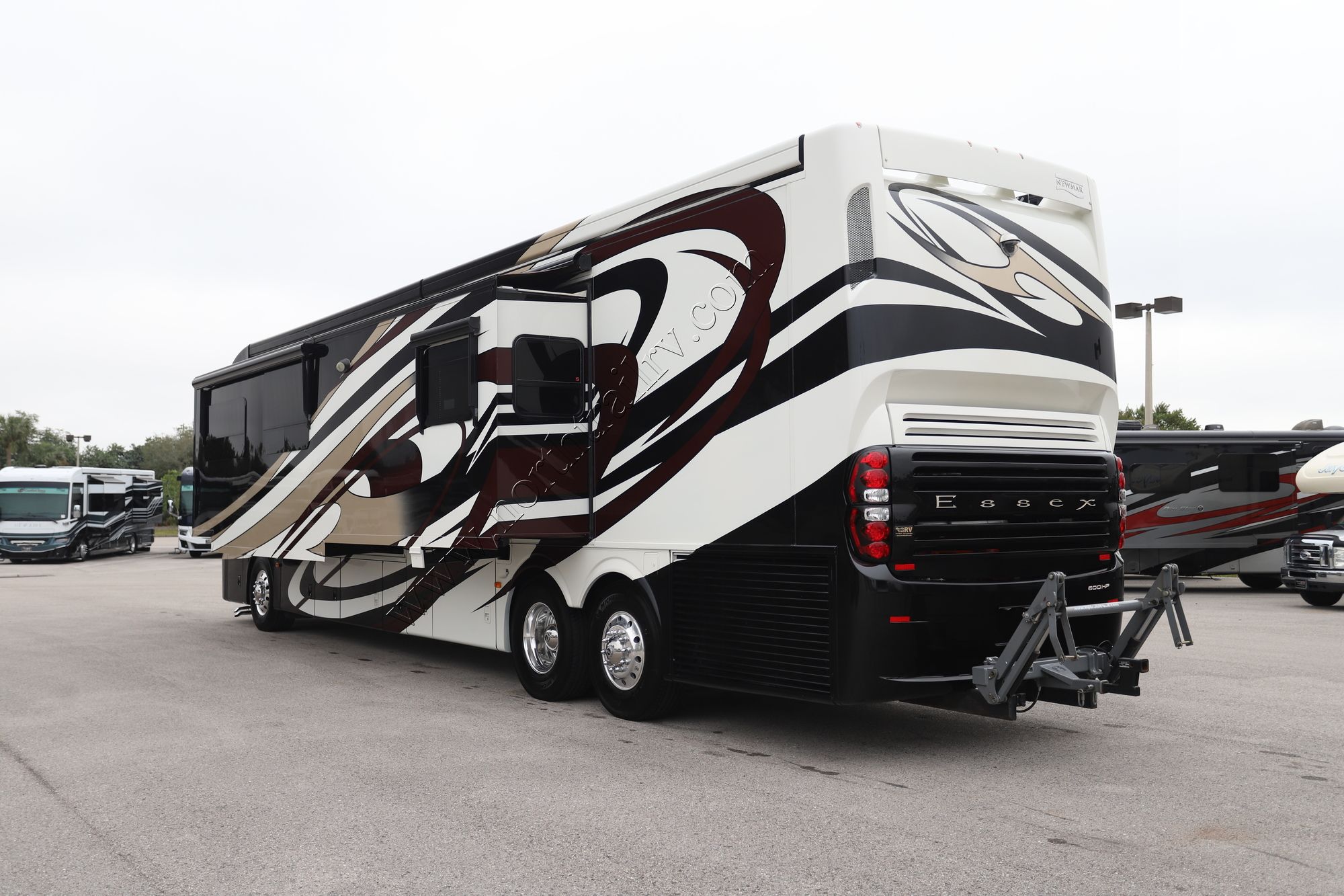 Used 2015 Newmar Essex 4503 Class A  For Sale