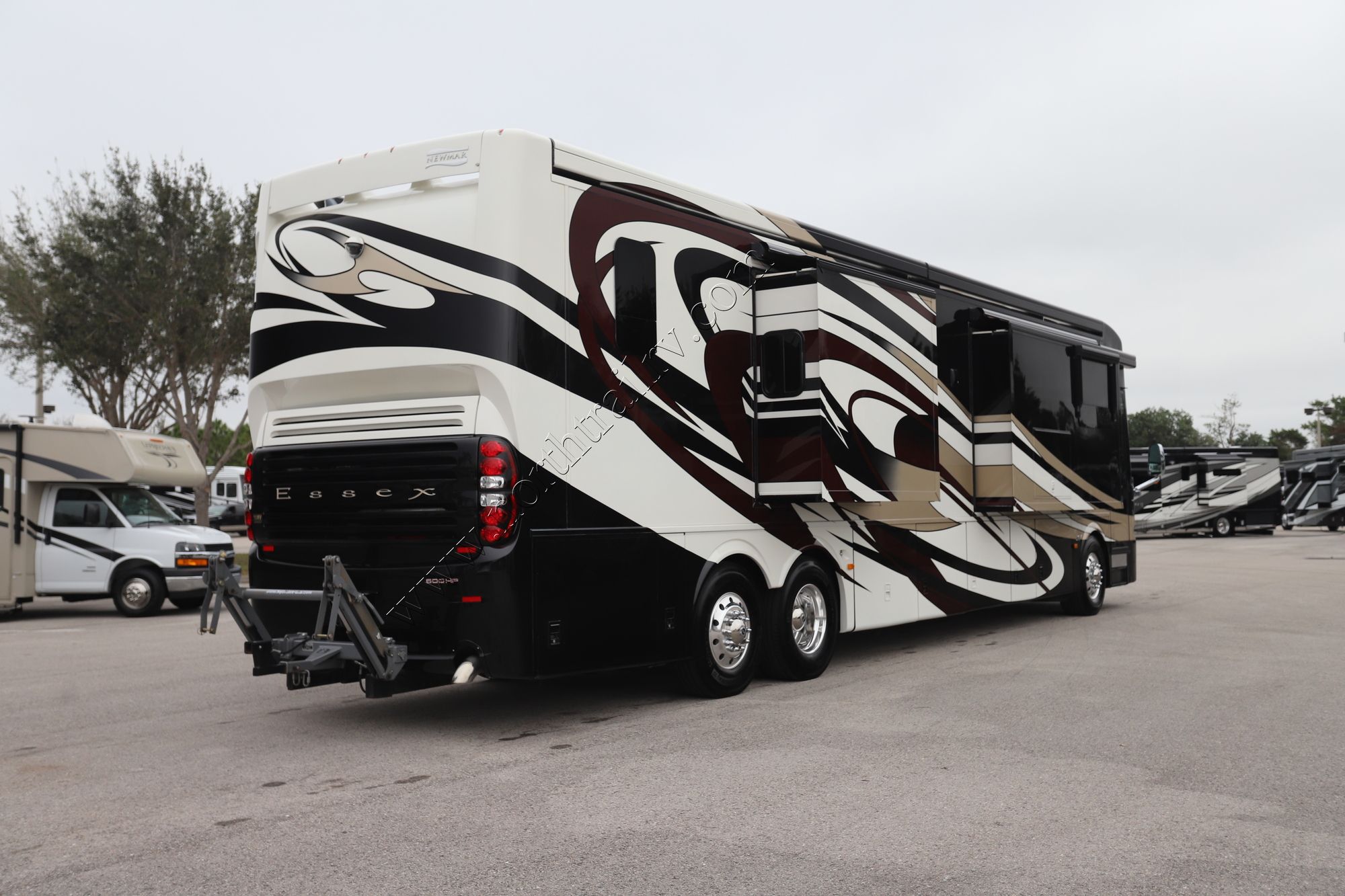 Used 2015 Newmar Essex 4503 Class A  For Sale