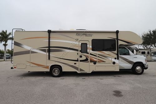 2016 Thor Freedom Elite 29FE