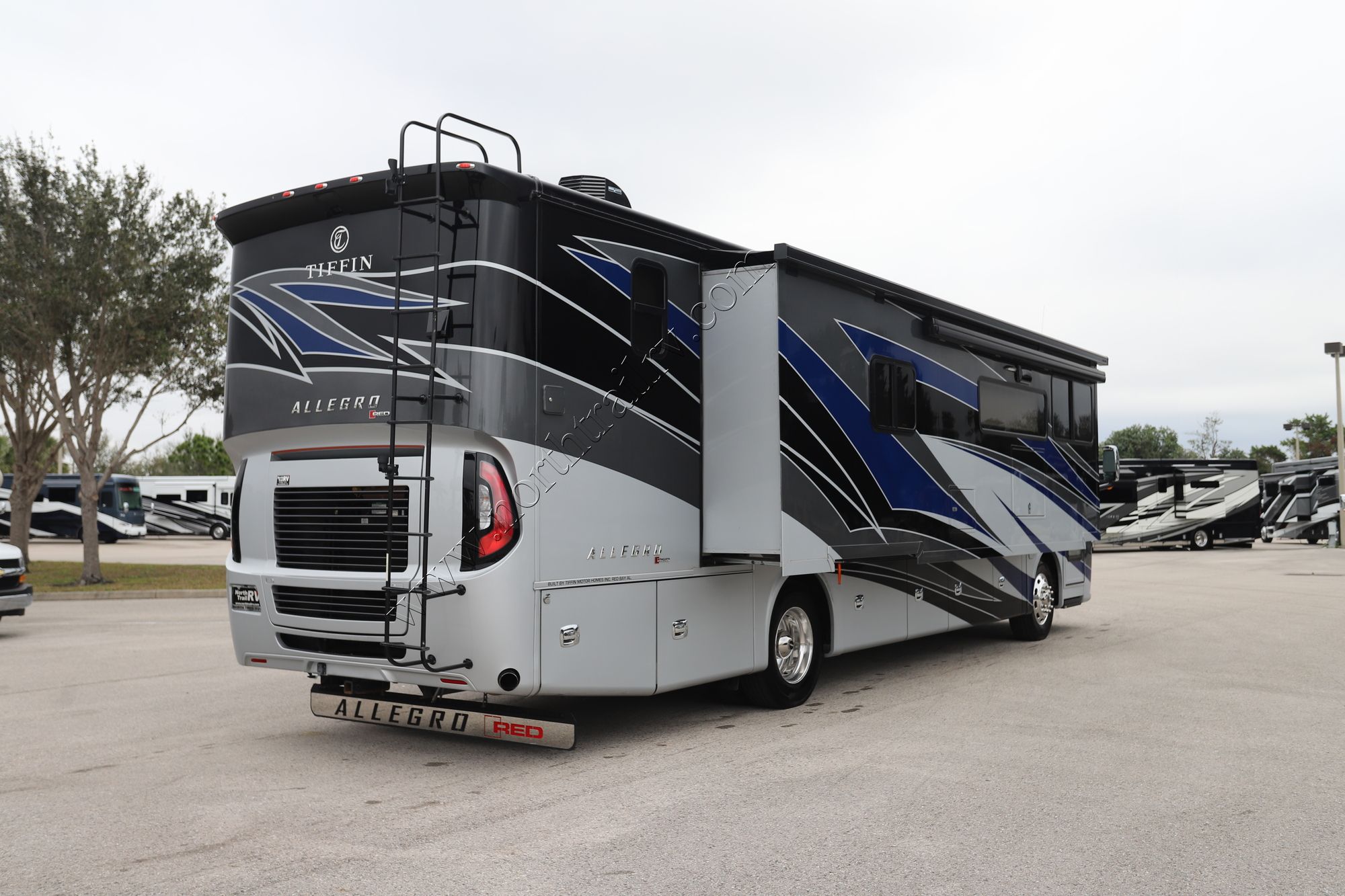 Used 2021 Tiffin Motor Homes Allegro Red 37BA Class A  For Sale