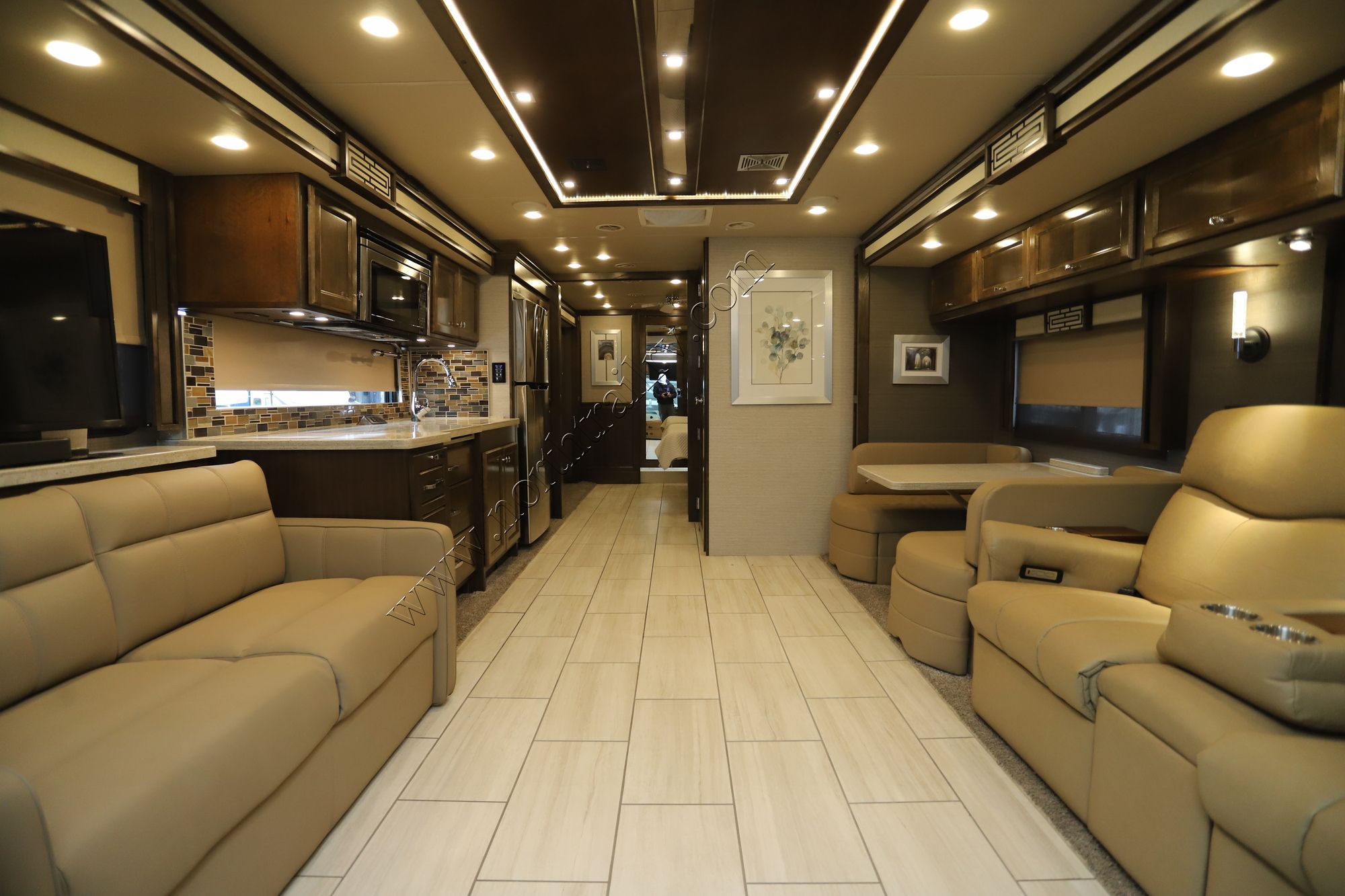 Used 2021 Tiffin Motor Homes Allegro Red 37BA Class A  For Sale