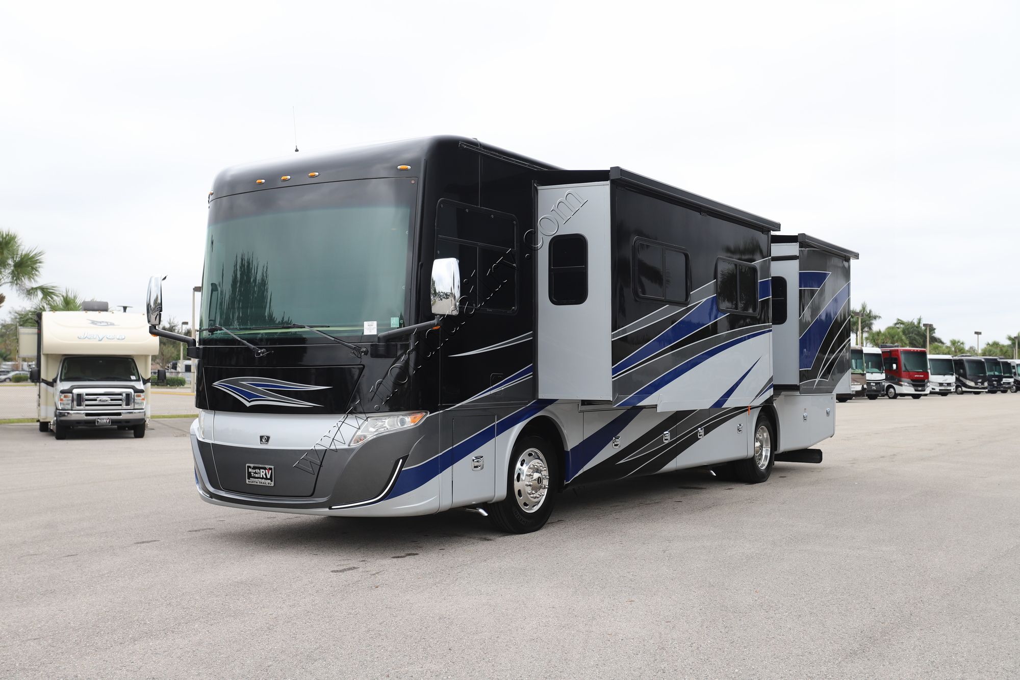 Used 2021 Tiffin Motor Homes Allegro Red 37BA Class A  For Sale