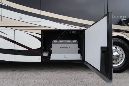 2015 Newmar Essex 4503