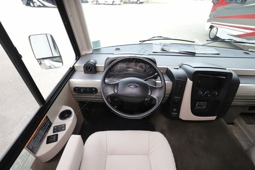 2018 Winnebago Intent 30R